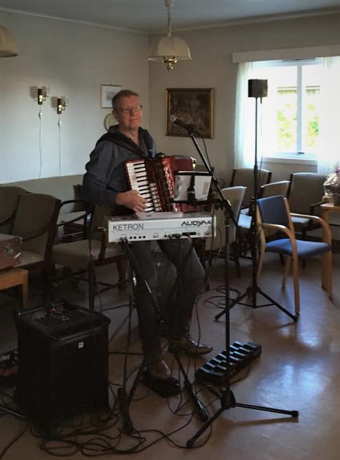 22405426_4303743789910787_8493942062213072837_n